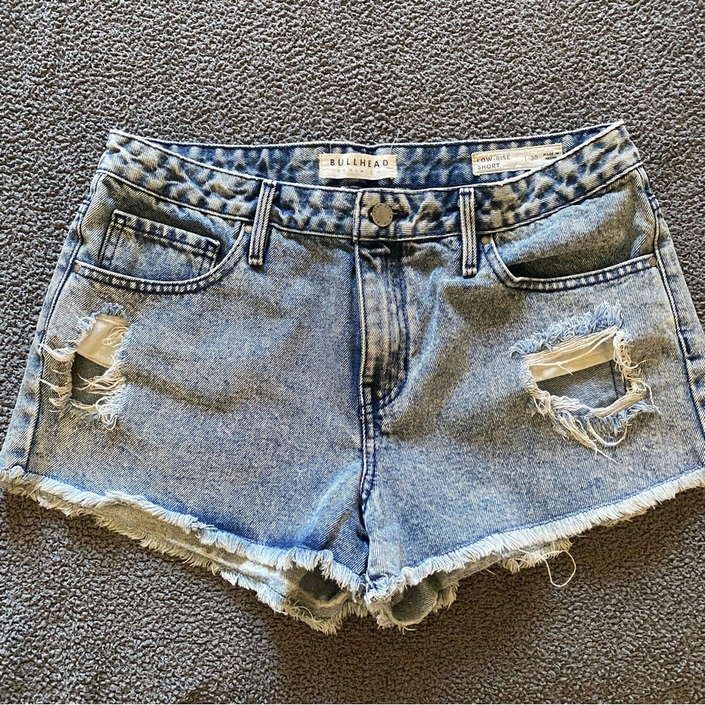 Bullhead Denim Co distressed jean shorts